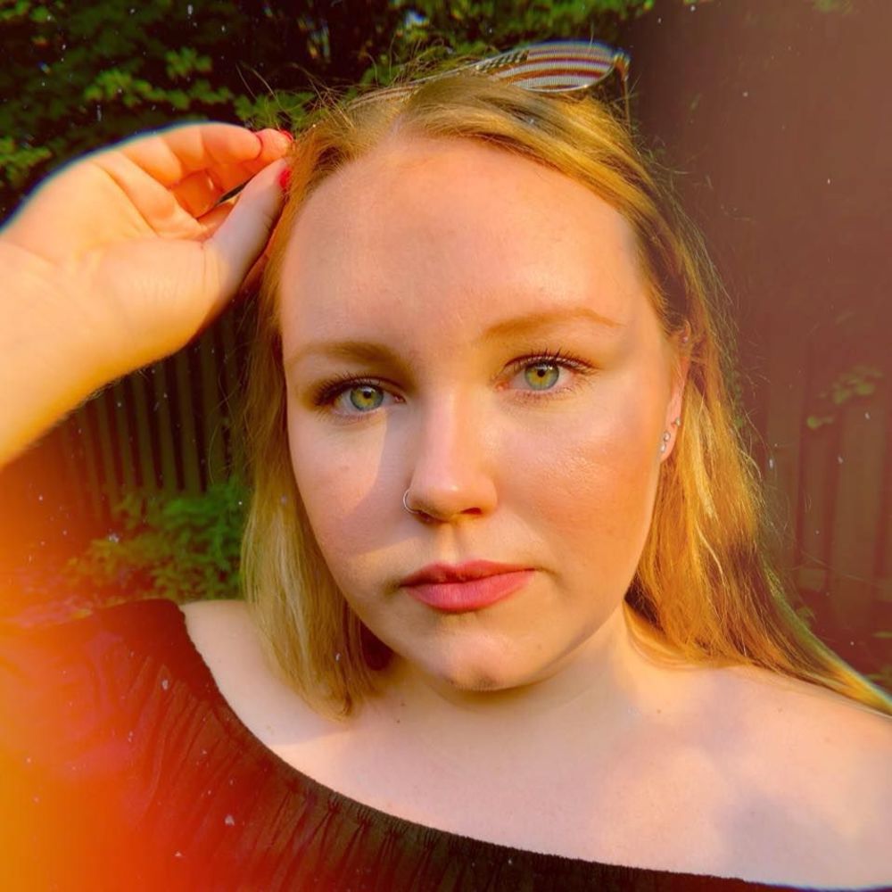 Meet your Posher, Tori
